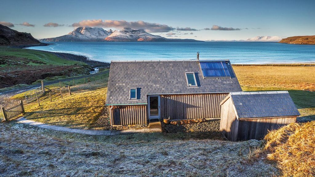 Laig Beach Bothy, Eigg